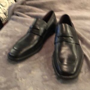 NWOB Bostonian shoes.